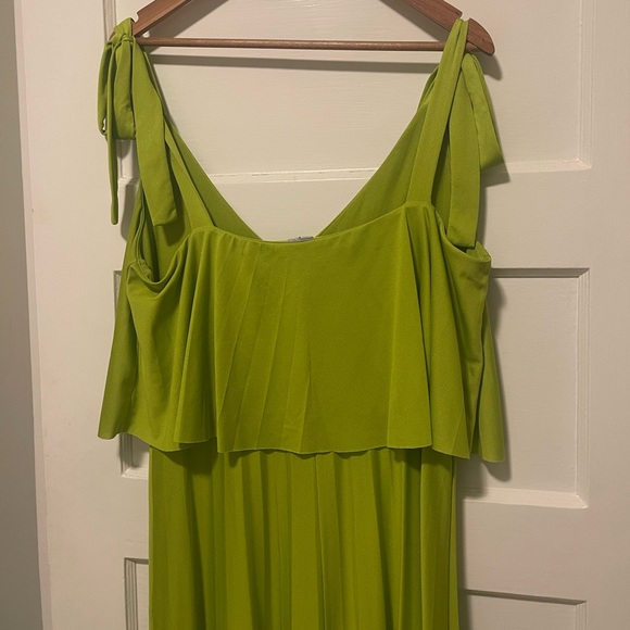 Green pleated crop maxi - Picture 9 of 10